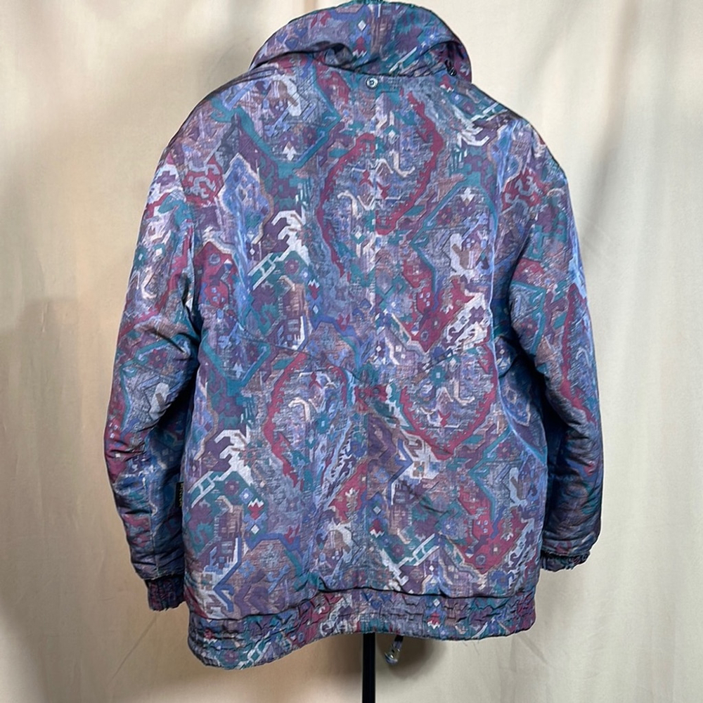 Retro 80s Vibrant Purple and Blue Bomber Jacket for Effortless Style PTP 24 - Picture 13 of 15